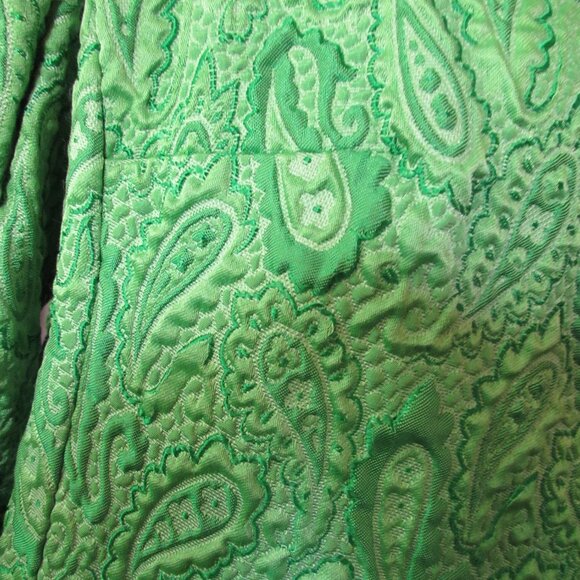 SALE Impressive 1960 Style Coat Dress in Lime Brocade - Picture 15 of 15